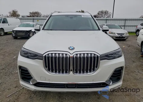 2021 BMW X7 xDrive40I z USA, uszkodzony, nr VIN 5UXCW2C03M9G47868
